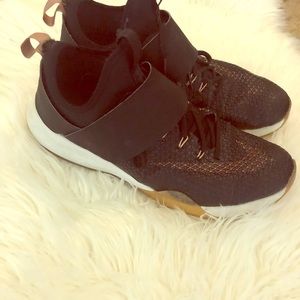 Nike Zoom Rose Gold 11